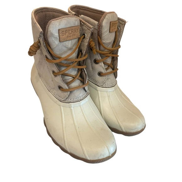 Sperry Women's Waterproof Saltwater Ivory Boots Size 5.5 - Picture 1 of 6